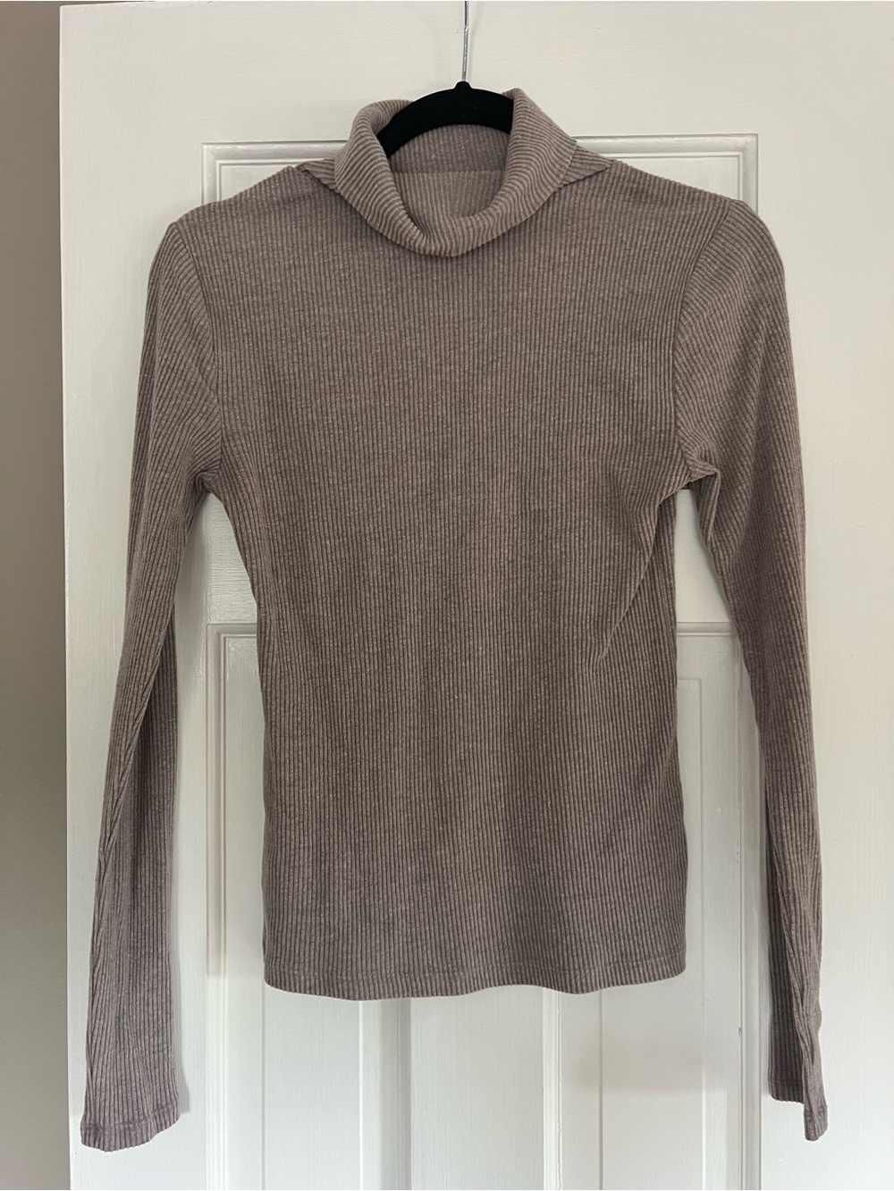 Old Navy Ribbed Turtleneck Shirt - Taupe